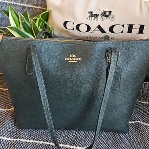 Coach Crossgrain Zip Tote – Dark Green (Brand New with Tags)